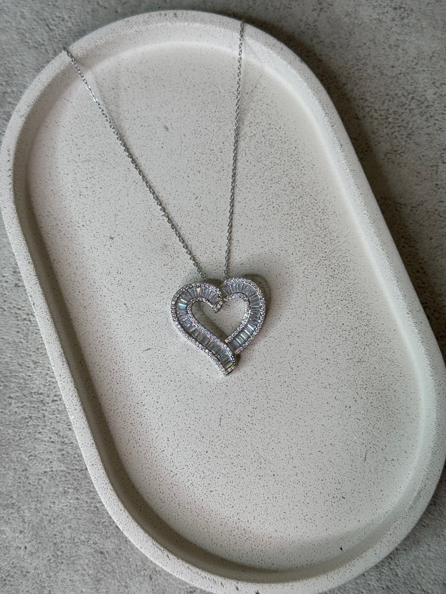 IN STOCK - LARGE LOVE HEART DIAMOND NECKLACE