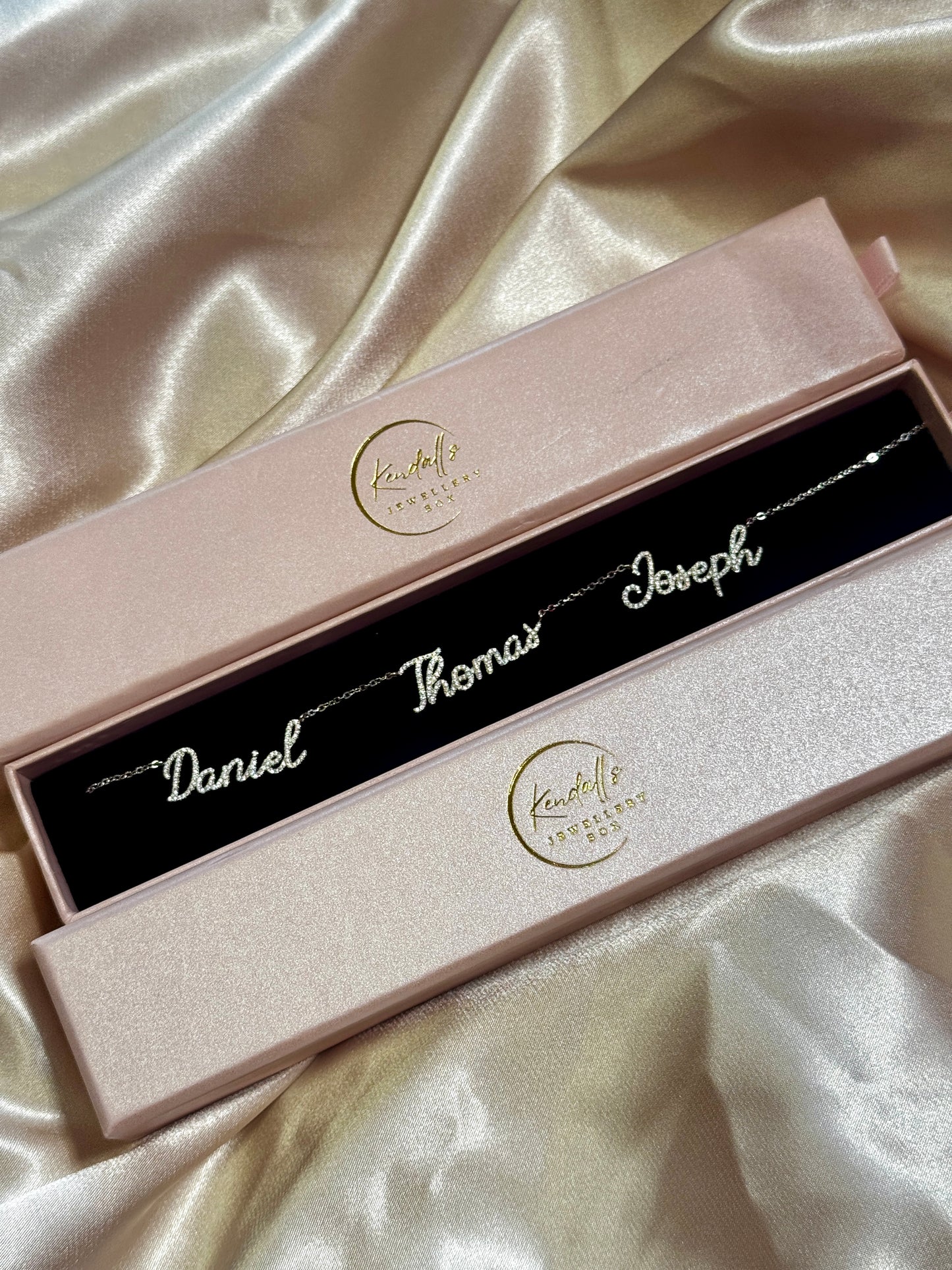 Multiple Name Lab Diamond Necklace (Newest Font)