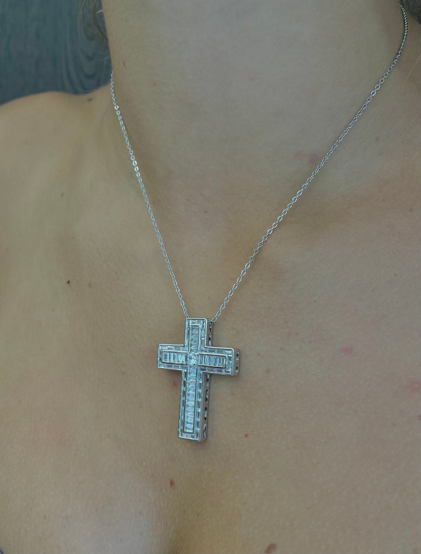 CLASSIC CATHEDRAL CROSS NECKLACE