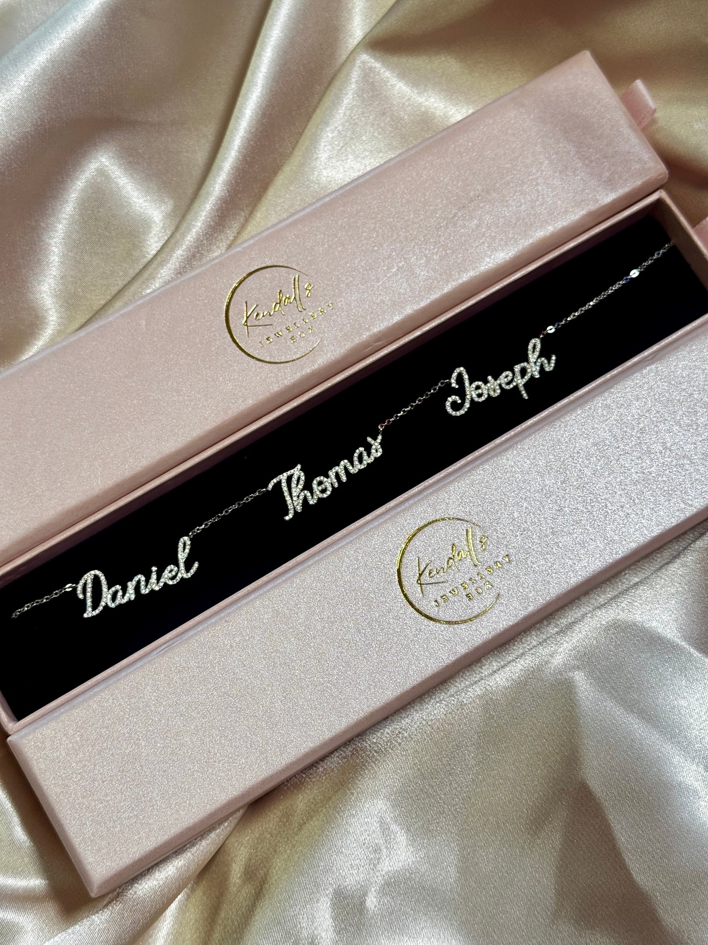 Multiple Name Lab Diamond Necklace (Newest Font)