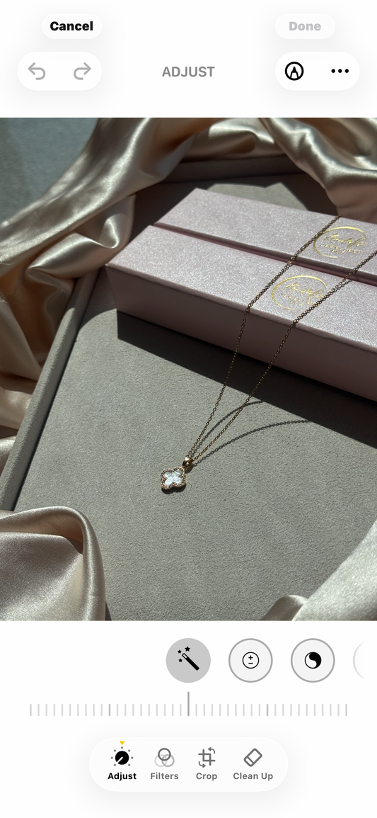 The Pearl Clover Necklace
