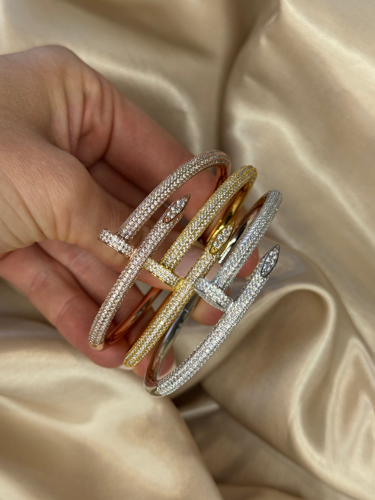 Lab Diamond Claw Bangle