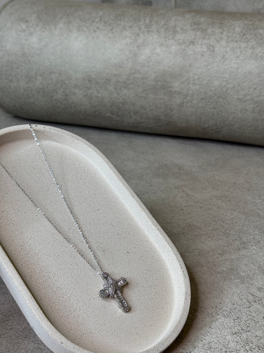 CLASSIC DIAMOND DOUBLE CROSS NECKLACE
