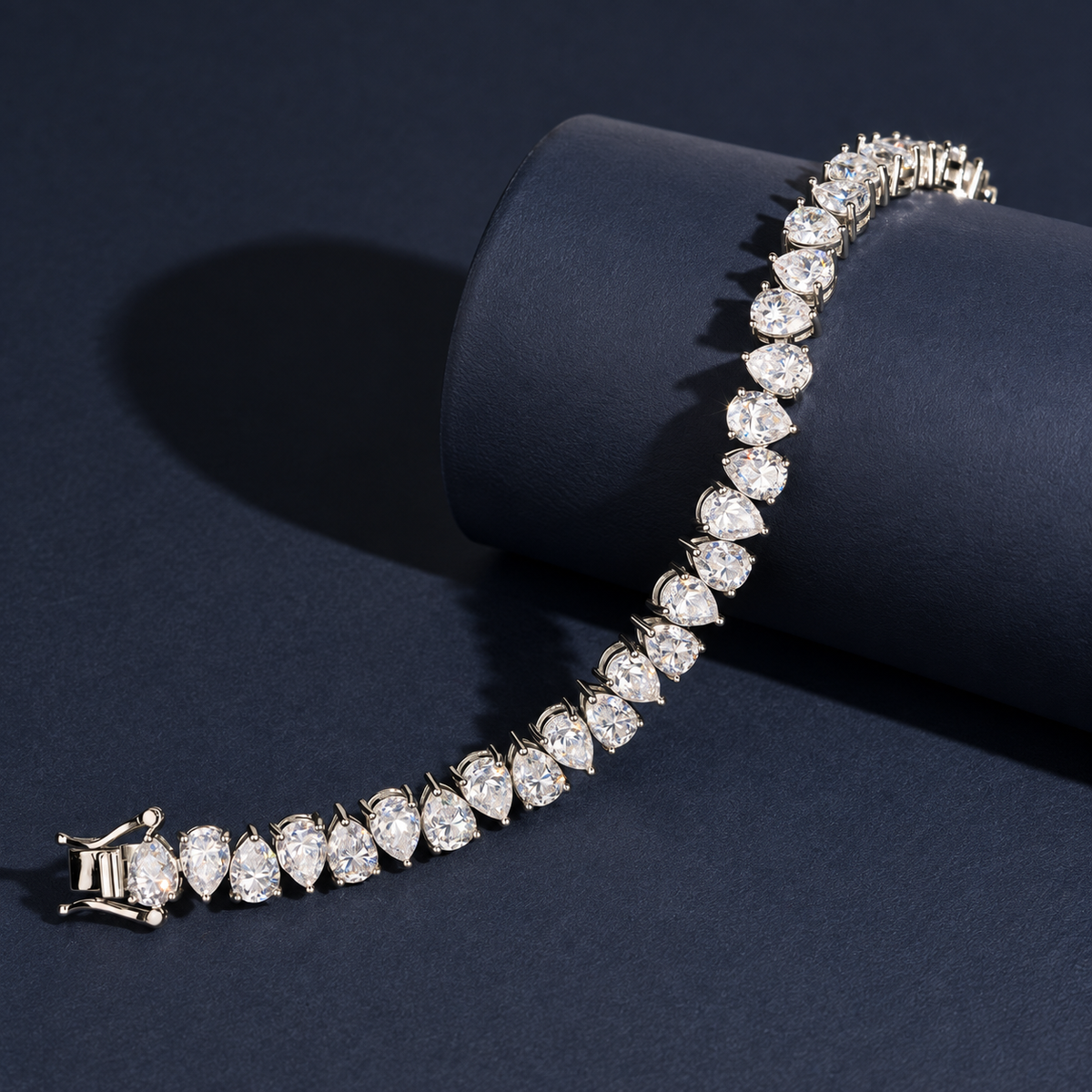 9CT White Gold Lab Diamond Pear Tennis Bracelet