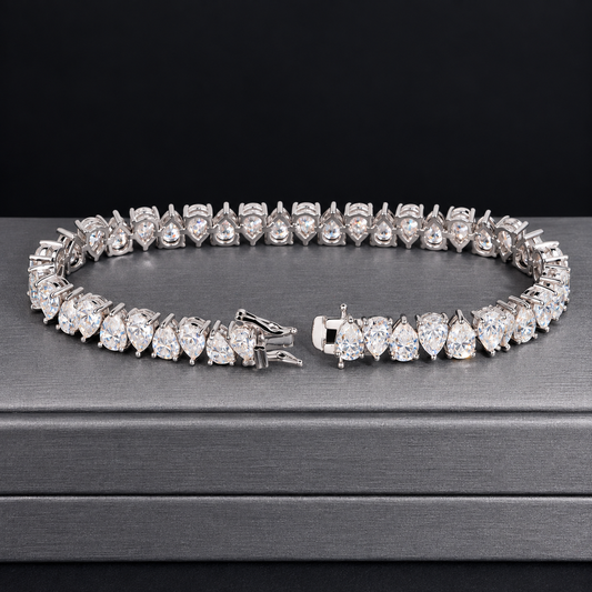 9CT White Gold Lab Diamond Pear Tennis Bracelet