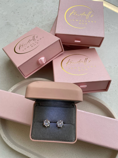 CLASSIC DIAMOND STUDS STYLE 3