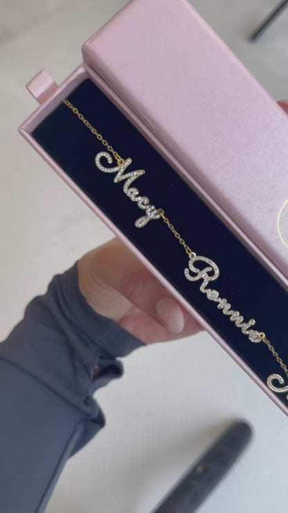 MULTIPLE NAME NECKLACE